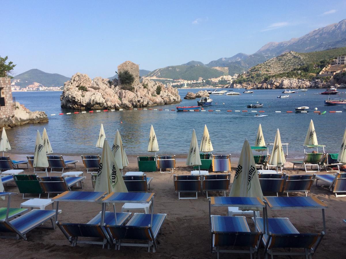 Harmony Apartment Sveti Stefan Bagian luar foto